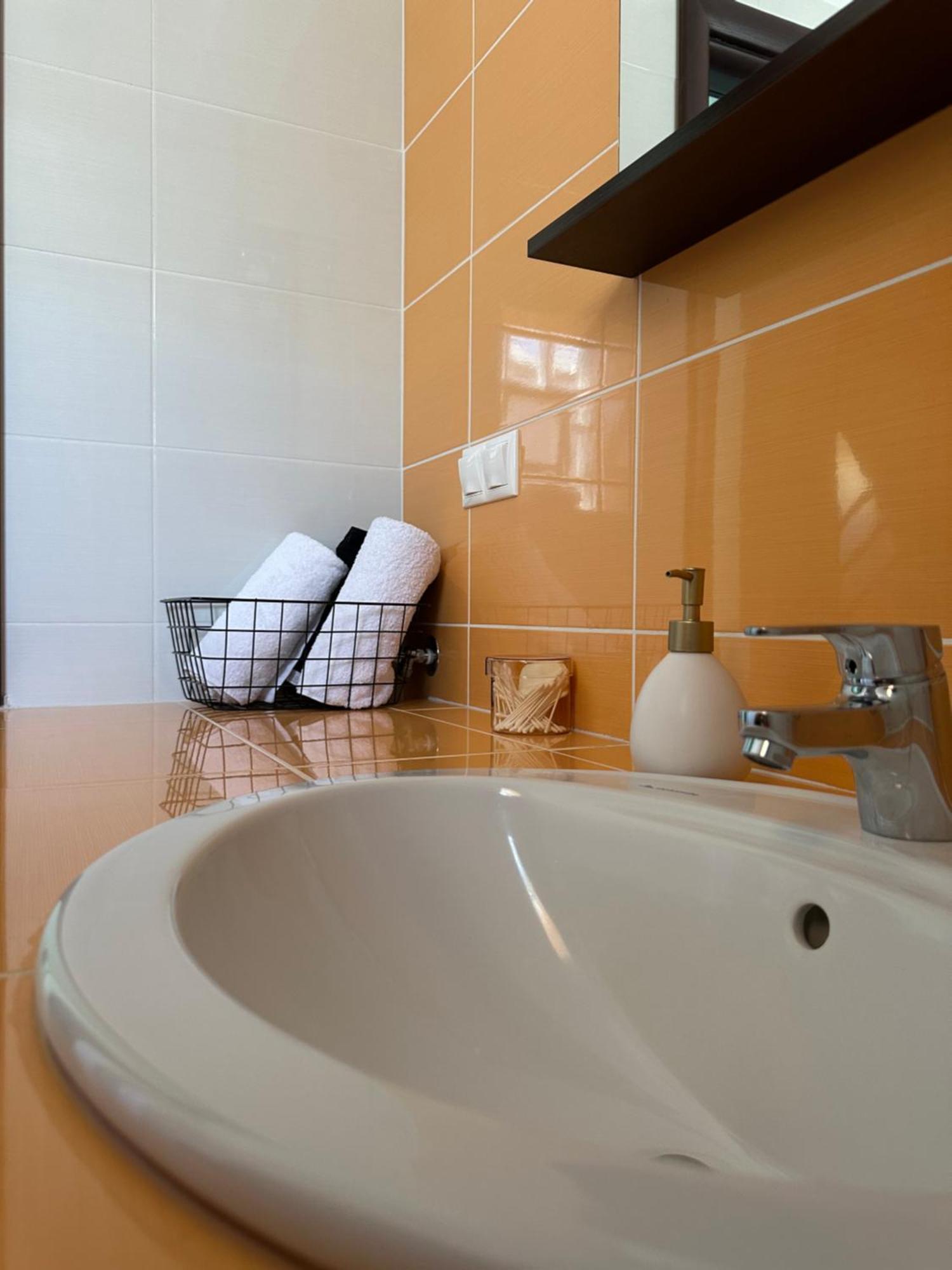 Snappyb Living Spaces อเล็กซานโดรโพลิส ภายนอก รูปภาพ