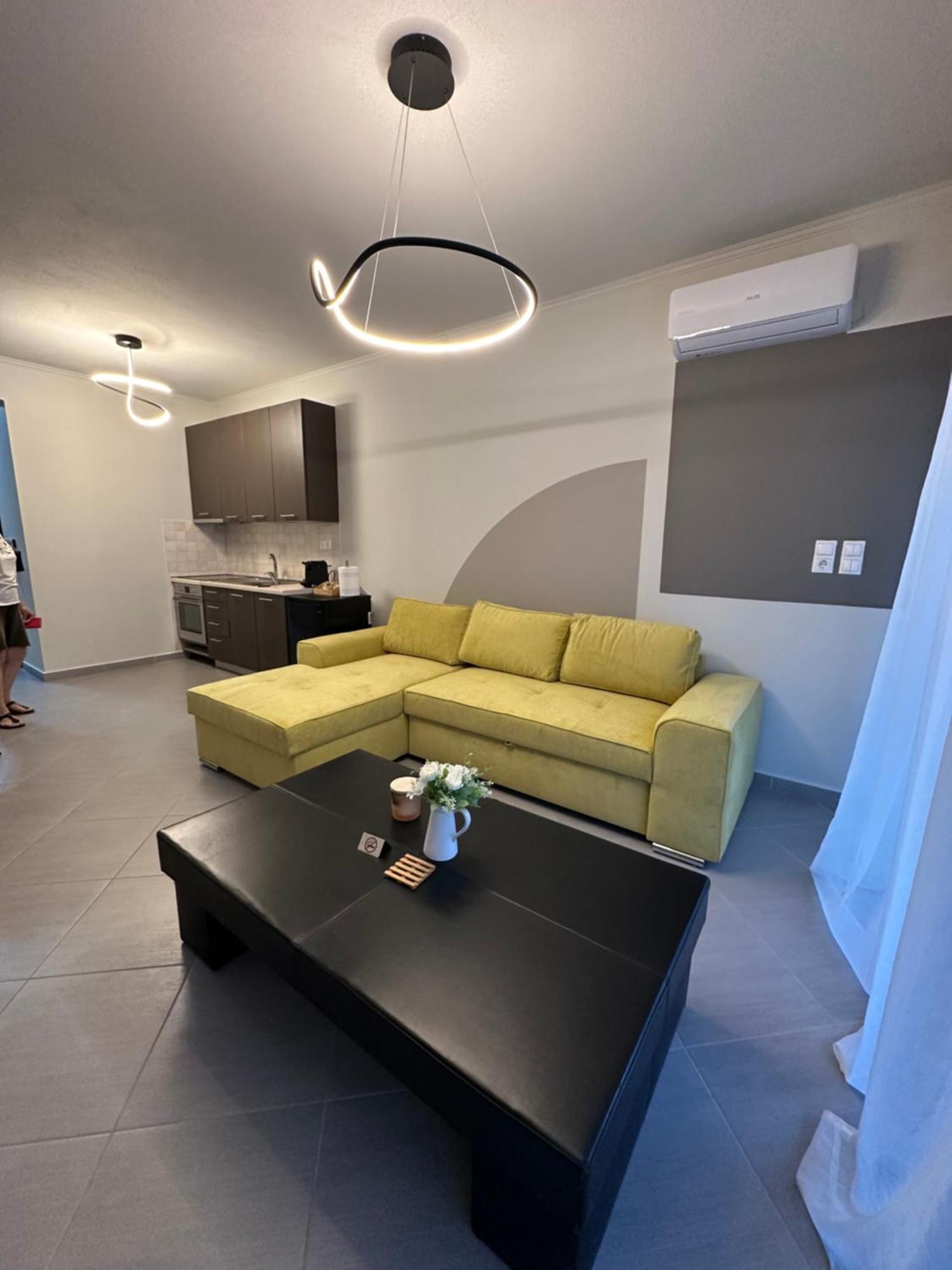 Snappyb Living Spaces อเล็กซานโดรโพลิส ภายนอก รูปภาพ