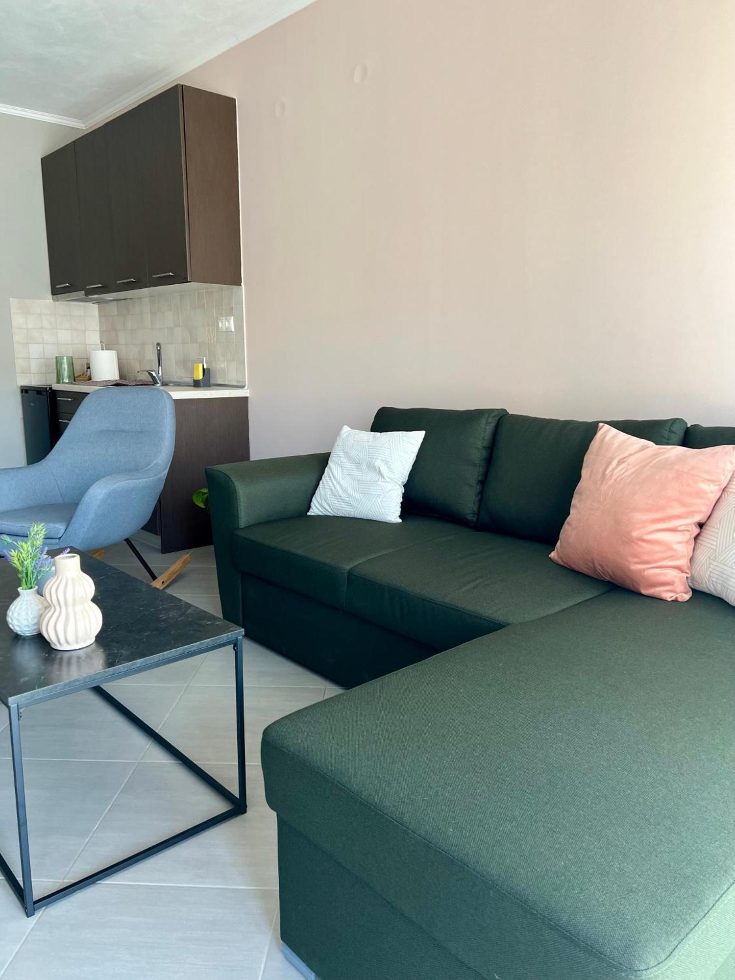 Snappyb Living Spaces อเล็กซานโดรโพลิส ภายนอก รูปภาพ